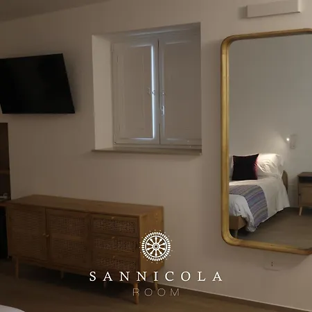 San Nicola E * Gravina in Puglia